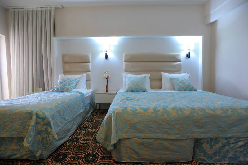 Hotel Romanita 巴亚马雷 外观 照片